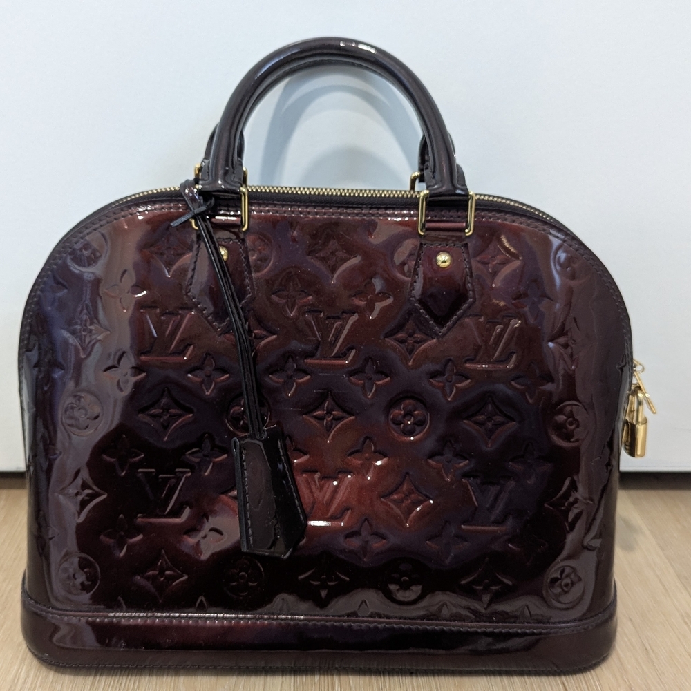 Louis Vuitton Alma PM Amarante